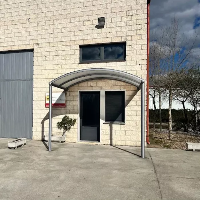 Tanatorio Virgen de la soledad de Fresno el Viejo (Valladolid) Tanatorio Virgen de la soledad de Fresno el Viejo (Valladolid)